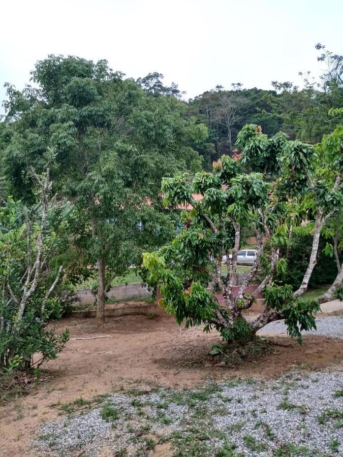Kitnet Na Serra De Sao Pedro Нова-Фрибургу Екстер'єр фото